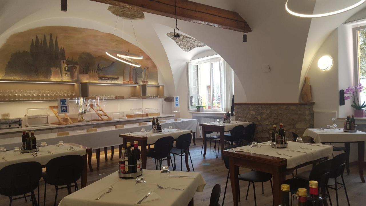 Hotel Pace Brenzone sul Garda Eksteriør billede