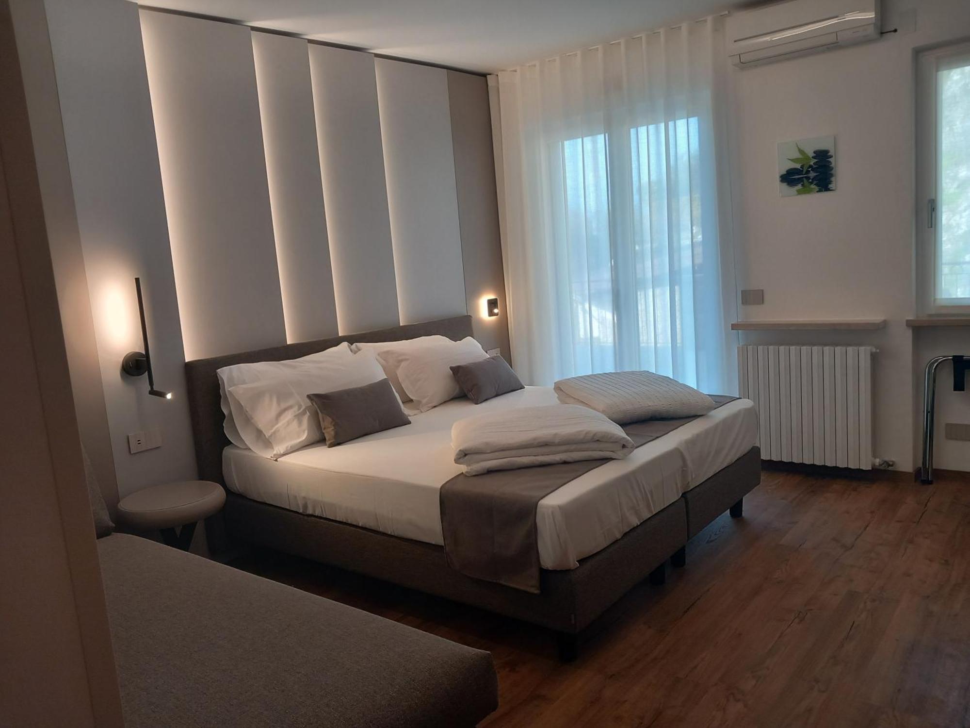 Hotel Pace Brenzone sul Garda Eksteriør billede