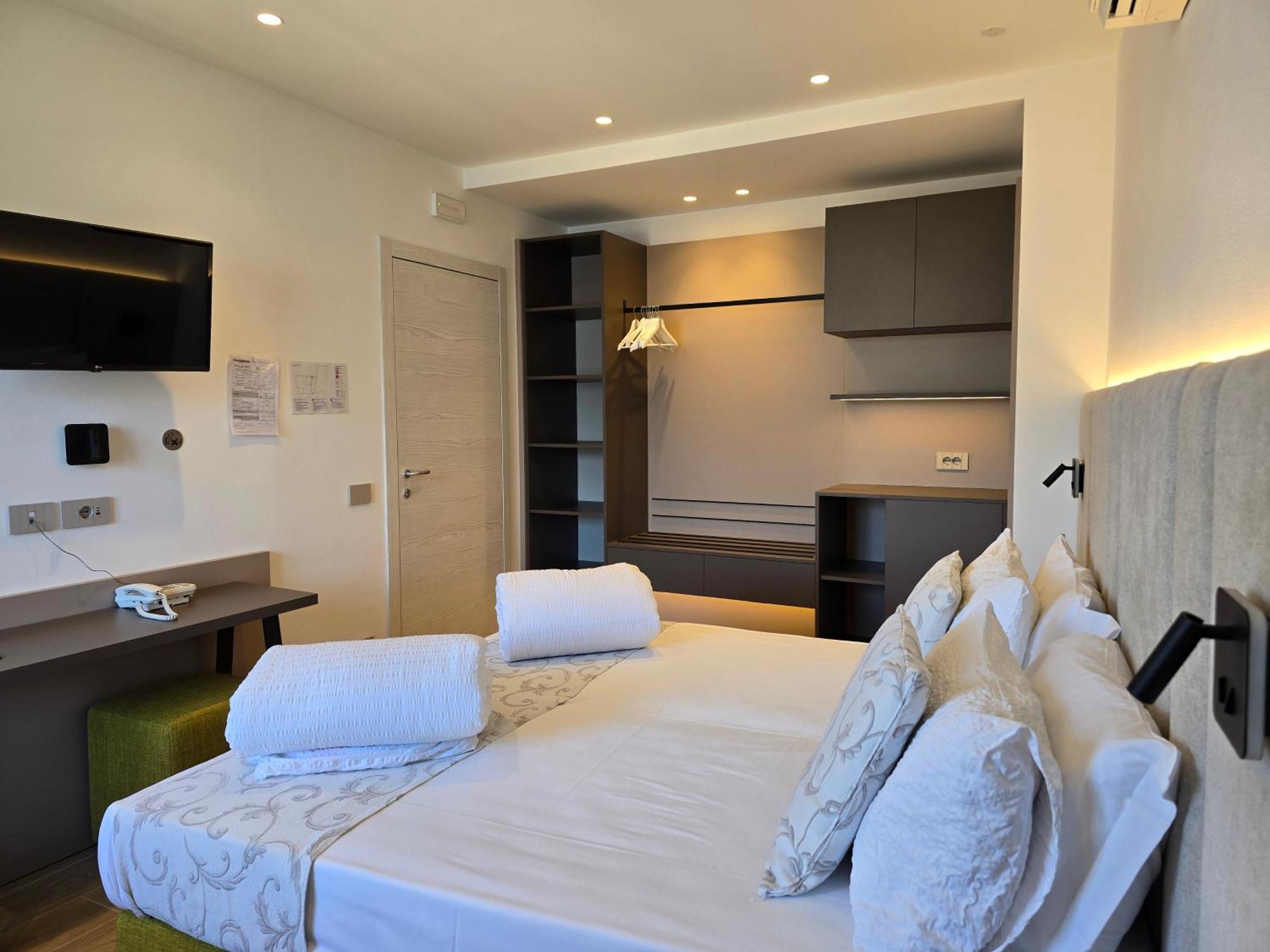 Hotel Pace Brenzone sul Garda Eksteriør billede