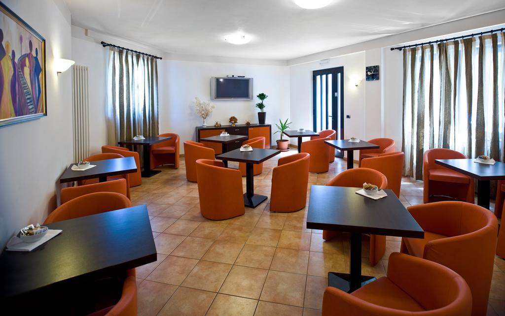 Hotel Pace Brenzone sul Garda Eksteriør billede