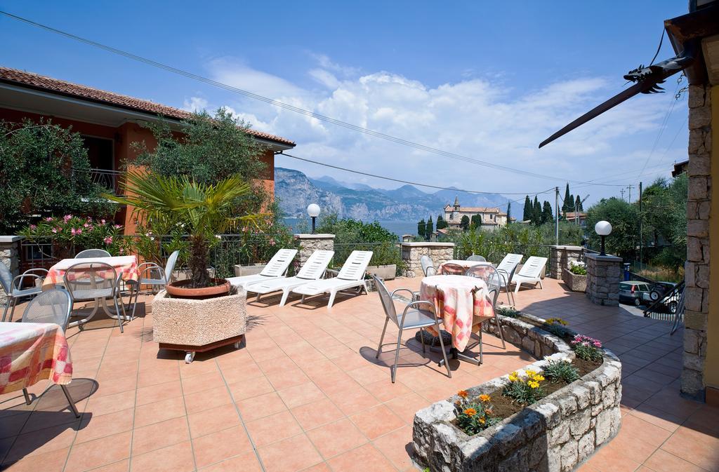 Hotel Pace Brenzone sul Garda Eksteriør billede